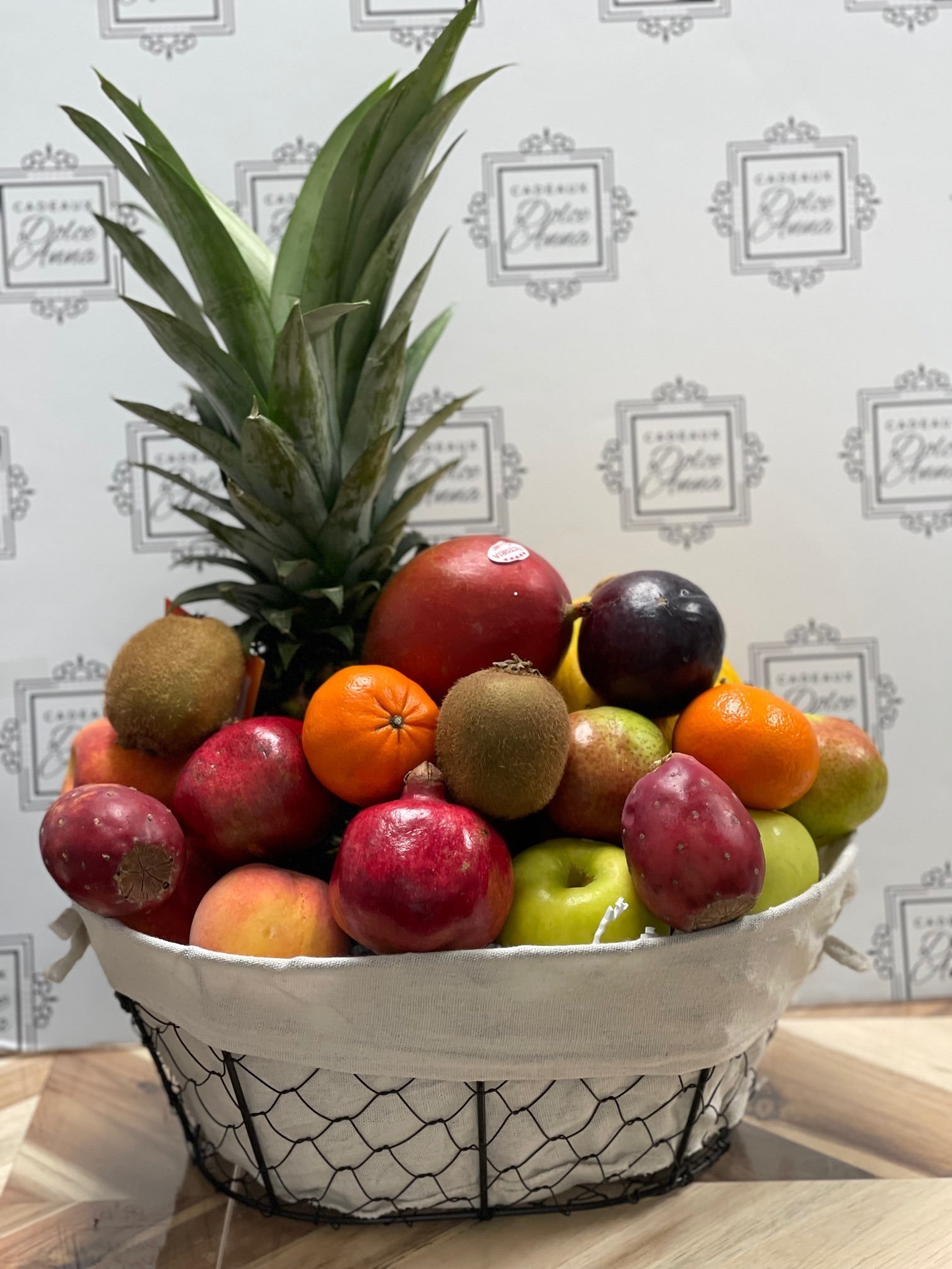 Fruit basket
