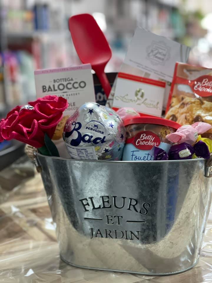 Happy birthday basket