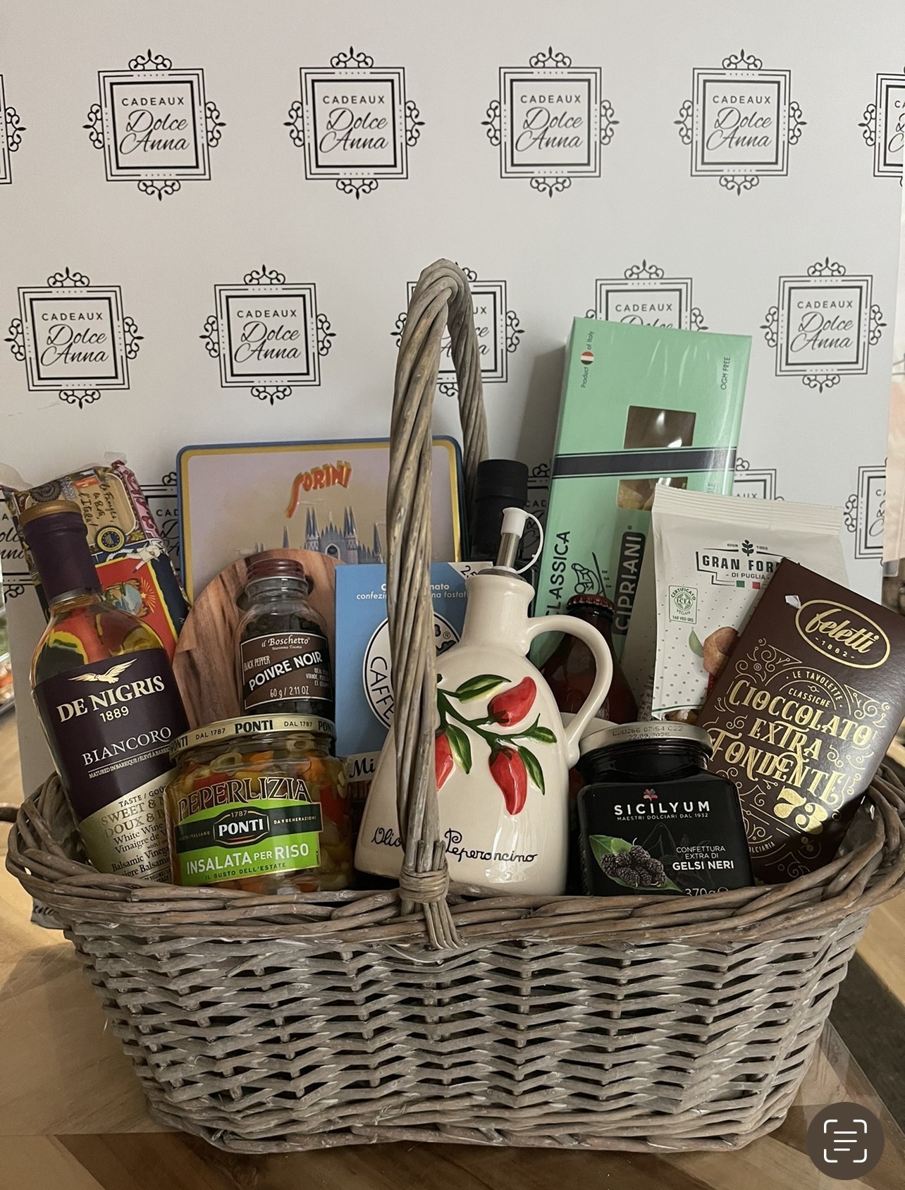 Food Basket