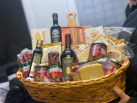Grazing food basket